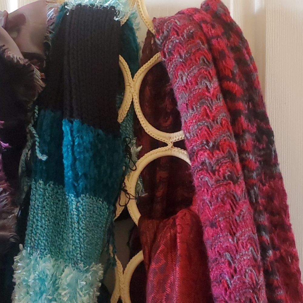 Scarves - Picture 4 of 5